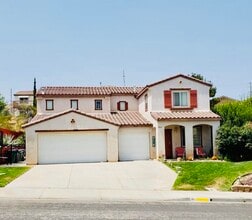 Building Photo - 38343 Bonino Dr