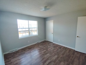 Building Photo - 16 Duiguid Dr