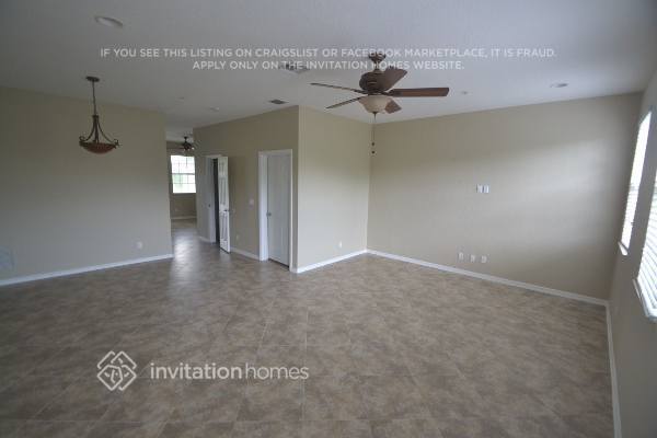Foto del edificio - 253 E Bay Cedar Cir