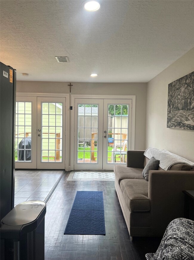 Foto del edificio - 4314 Gano St