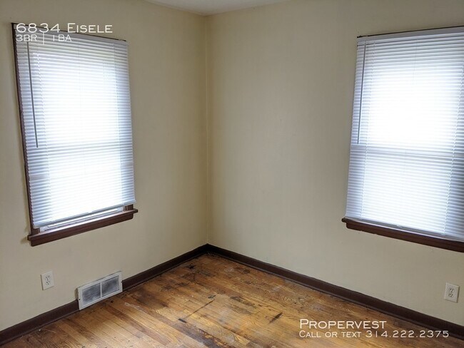 Building Photo - 6834 Eisele St