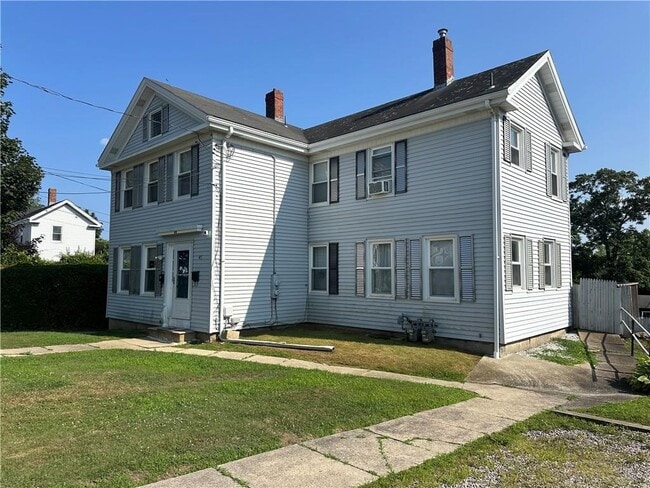 Building Photo - 45 Ledward Ave
