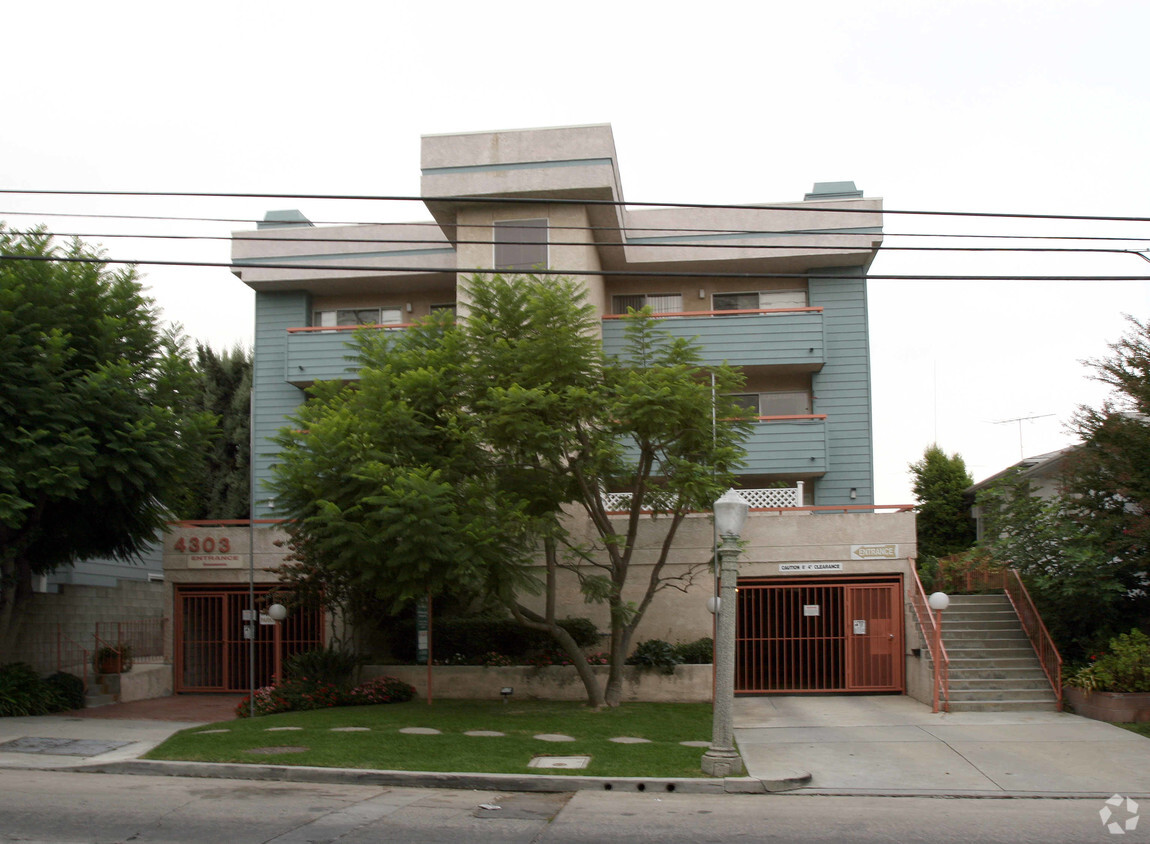 Primary Photo - Cedros Plaza Apartments