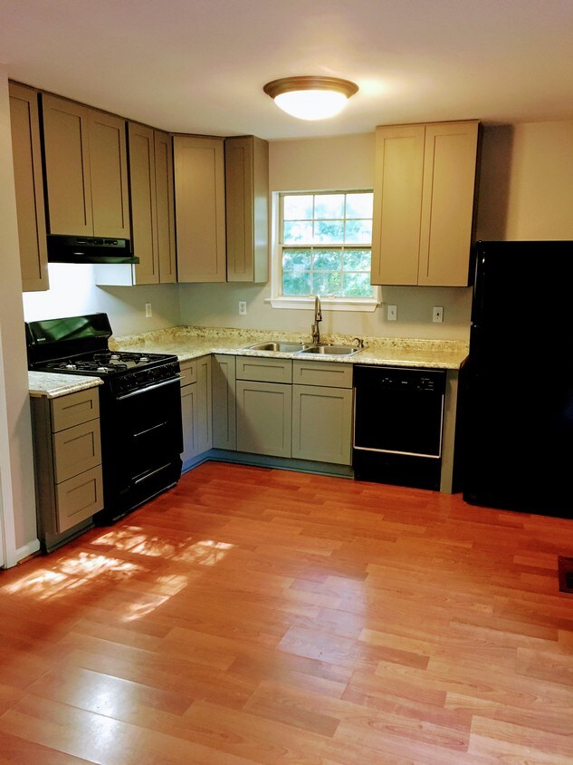 1284 Scripps Ct Sw Marietta Ga 30008 Townhouse For Rent In