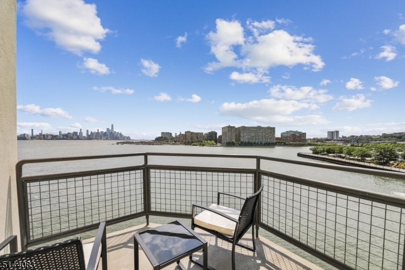 600 Harbor Blvd Unit 926, Weehawken, NJ 07086 Apartment for Rent in Weehawken, NJ