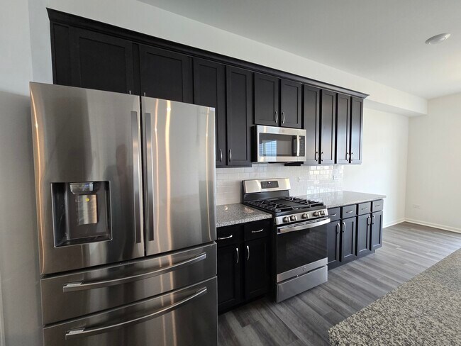 Building Photo - 4104 Chelsea Mnr Cir