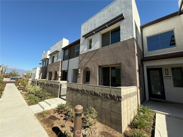 Building Photo - 3560 E Peckham Paseo