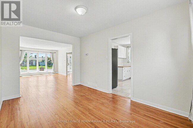 Building Photo - 29 Aldercrest Dr