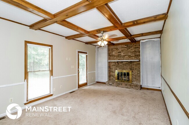 Foto del edificio - 8105 Thornwood Rd