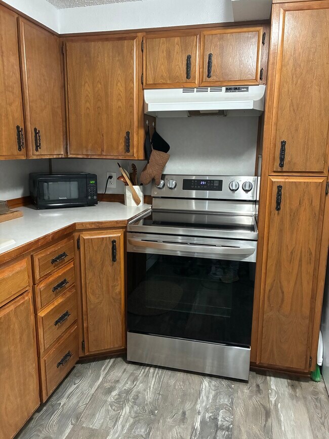 Foto del edificio - 2901 8th Ave N