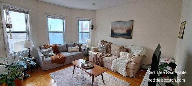 Foto del edificio - 143 Hillside St