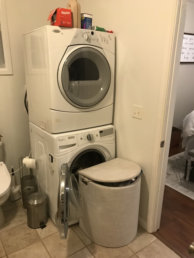 Laundry - 36358 SE 94th St