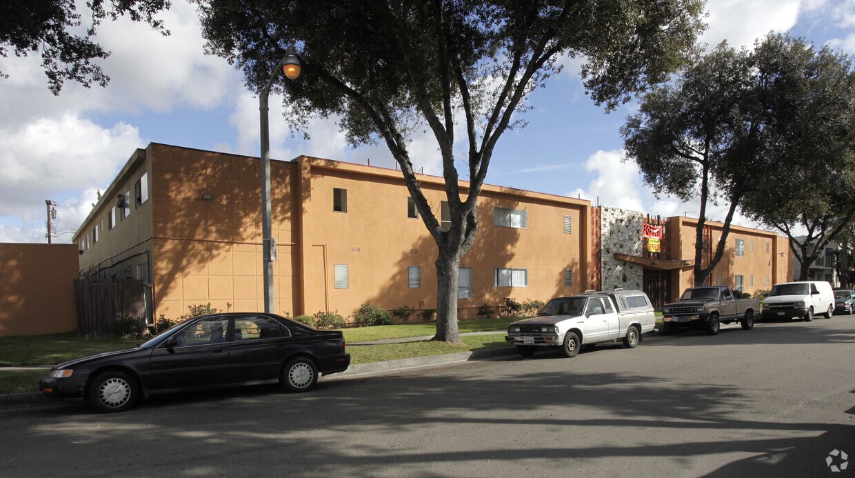 Foto del edificio - 1324 S Orange Ave