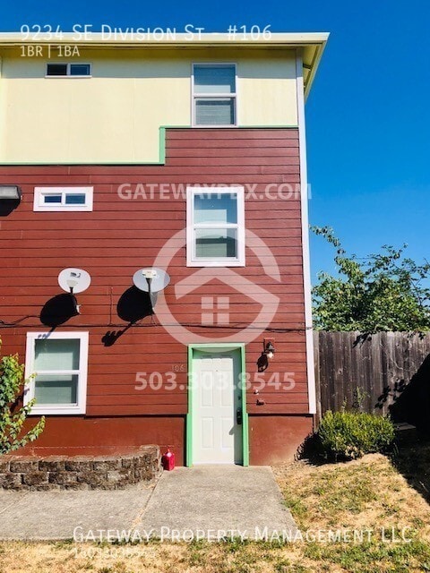 Photo - 9234 SE Division St-#106