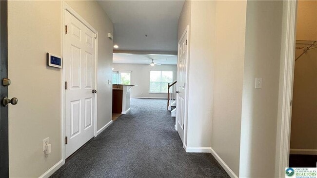 Building Photo - 254 Milkweed Dr