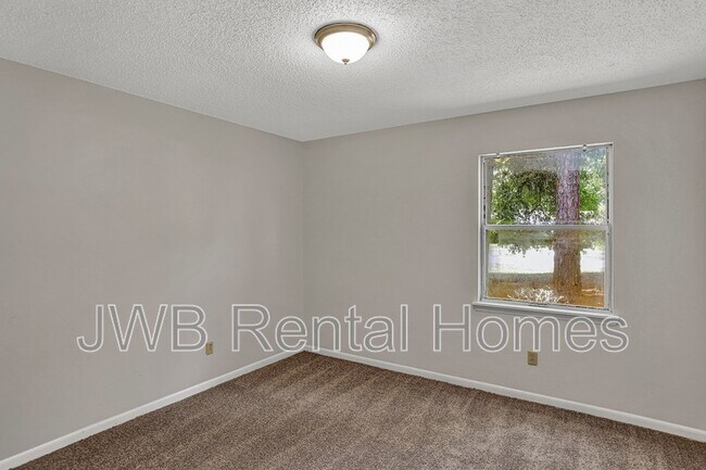 Building Photo - 10825 Key Haven Blvd