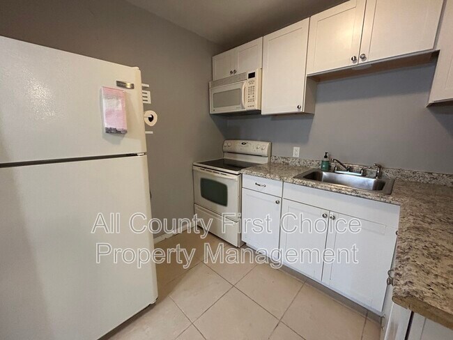 Building Photo - 4340 7th Ave N