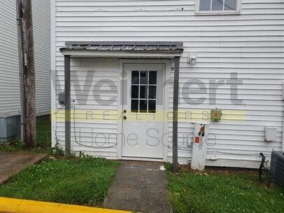 Foto principal - 114 N 7th St