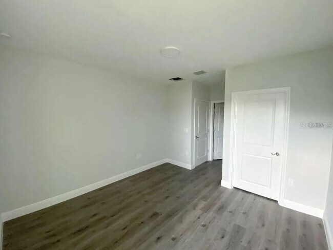 Foto del edificio - 11355 Poplin Ave