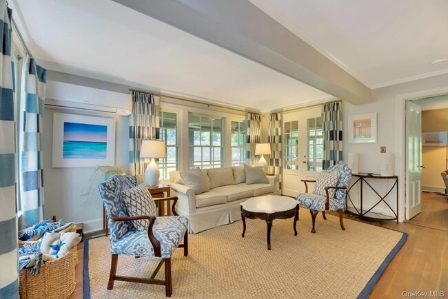 Building Photo - 90 Old Depot Rd