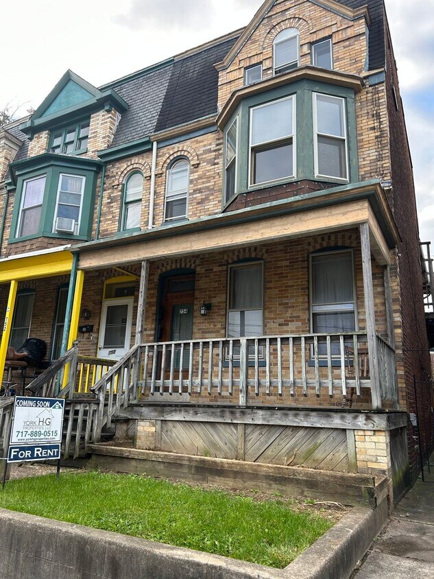 Foto principal - 754 W King Street