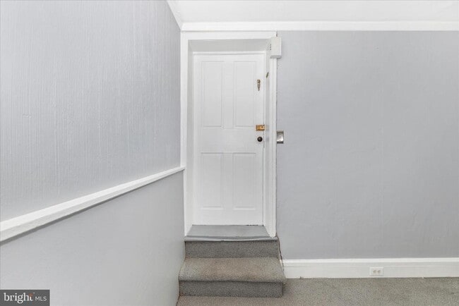 Foto del edificio - 326 E Patrick St