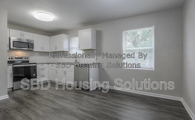 Foto del edificio - 10325 Smalley Ave