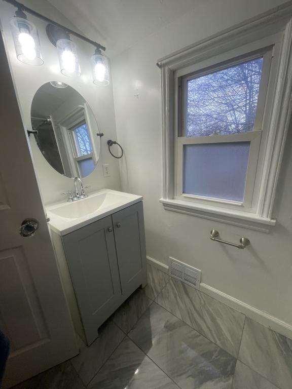 Foto del edificio - 326 Northland Ave