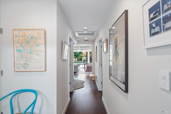 Foto del edificio - 429 Maple St