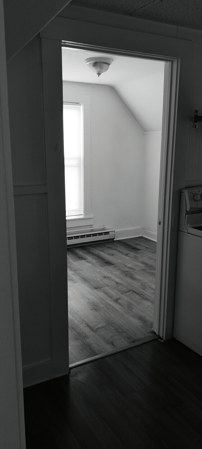 Foto del edificio - 251 Goffstown Rd