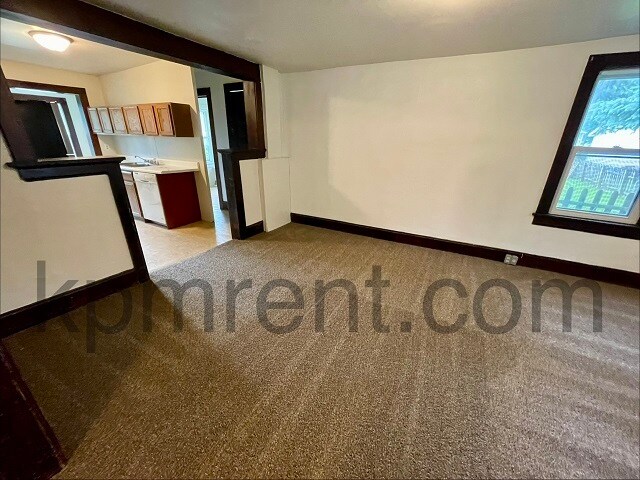 Foto del edificio - 621 Oak St