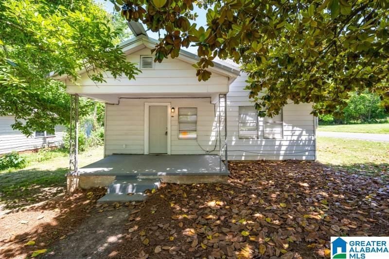 223 1st Ave, Mulga, AL 35118 House for Rent in Mulga, AL