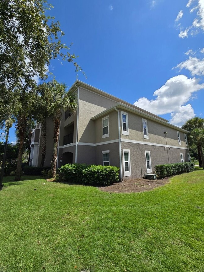 Building Photo - 6578 Swissco Dr