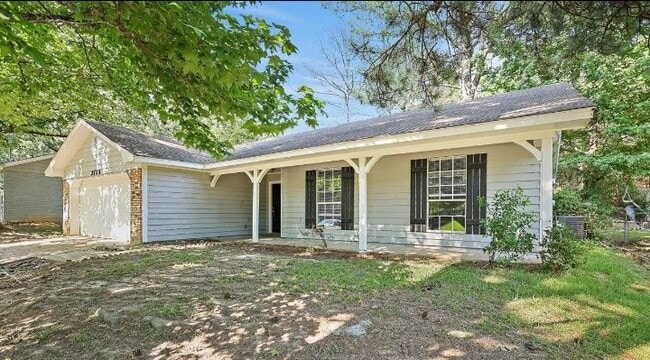 Building Photo - 2128 Thousand Oaks Dr