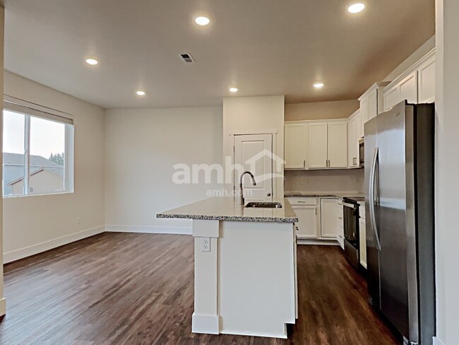 Foto del edificio - 19307 17th Ave Ct E