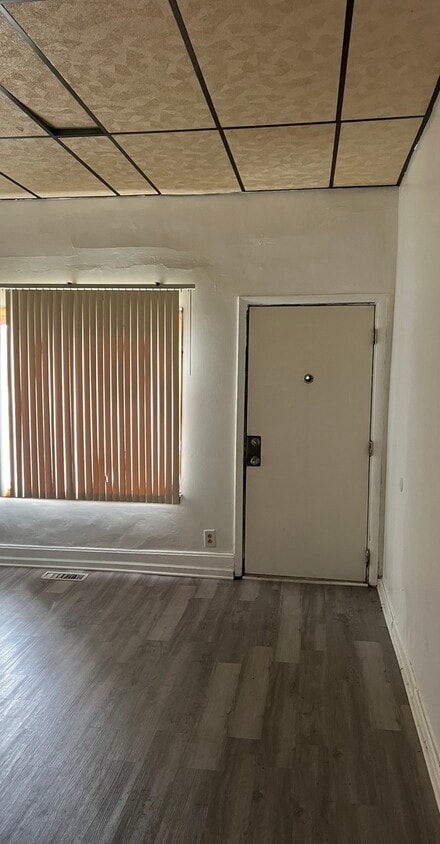 Foto principal - 404 155th St