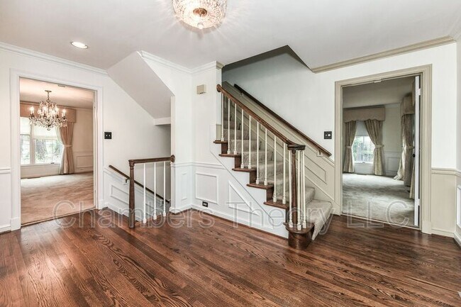 Building Photo - 1108 Dunaway Dr.