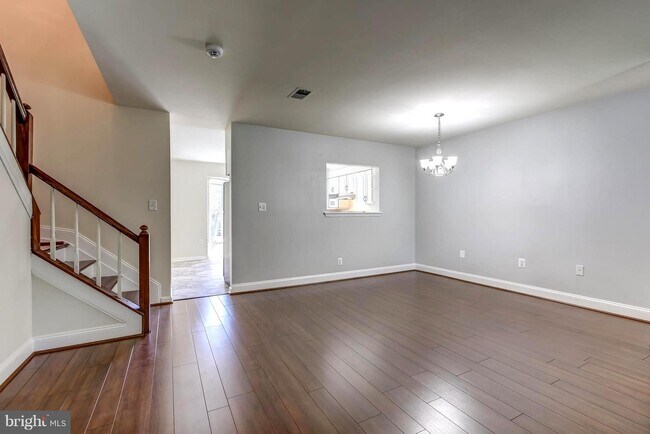 Foto del edificio - 13118 Kara Ln