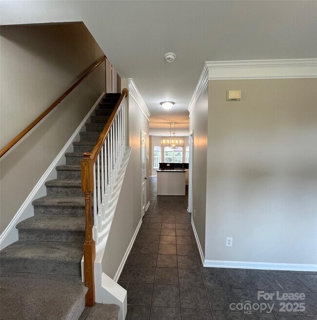 Foto del edificio - 15315 Edgewater Forest Ln