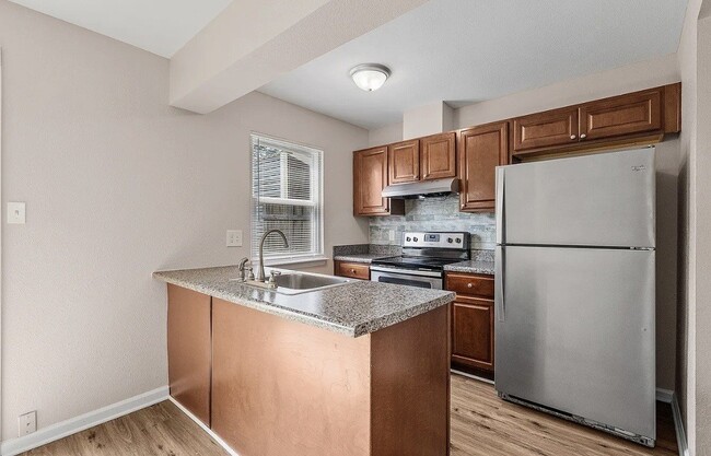Building Photo - 3596 Windmill Dr