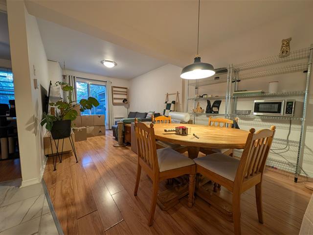 Photo du bâtiment - 5076 Rue Ste Marie