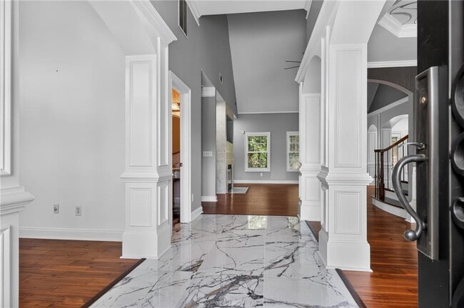Foto del edificio - 5428 Spelman Dr