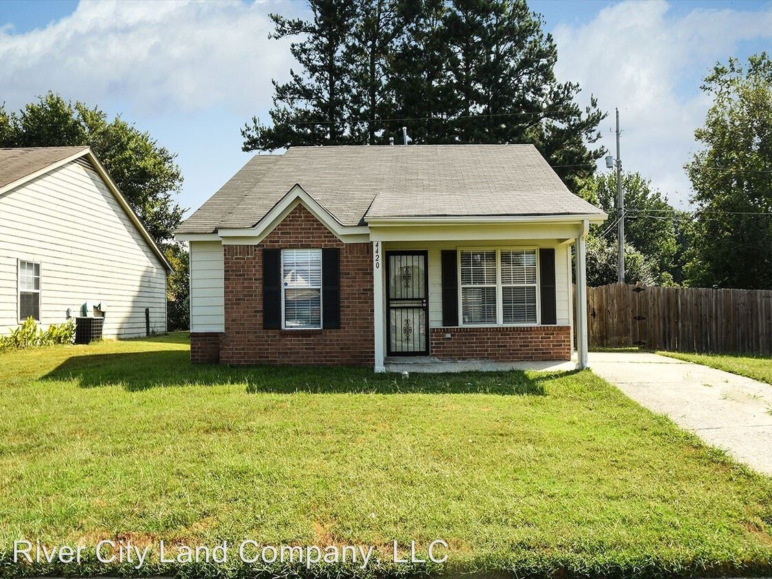 Foto principal - 3 br, 2 bath House - 4420 Shadow Leaf Cove N.