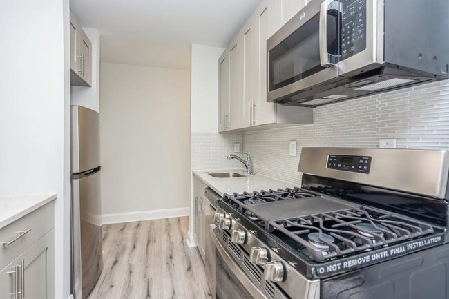 Foto del edificio - 269 Varick St
