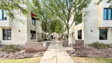 Building Photo - 620 N 4th Ave