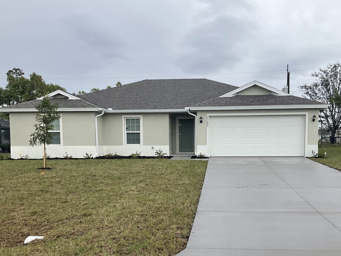 Primary Photo - 25684 Prada Dr