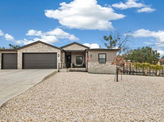 Building Photo - 4224 Hillside Dr