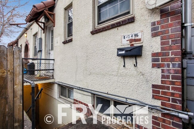 Building Photo - 1415 Ivy St