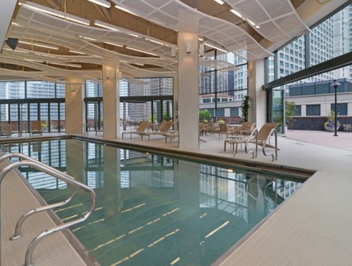 Foto principal - 410 N McClurg Ct