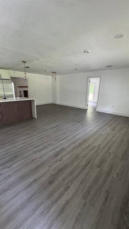 Building Photo - 385 Wild Orange Dr